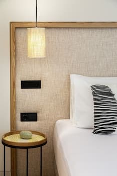 Vathi Cove Luxury Resort & Spa