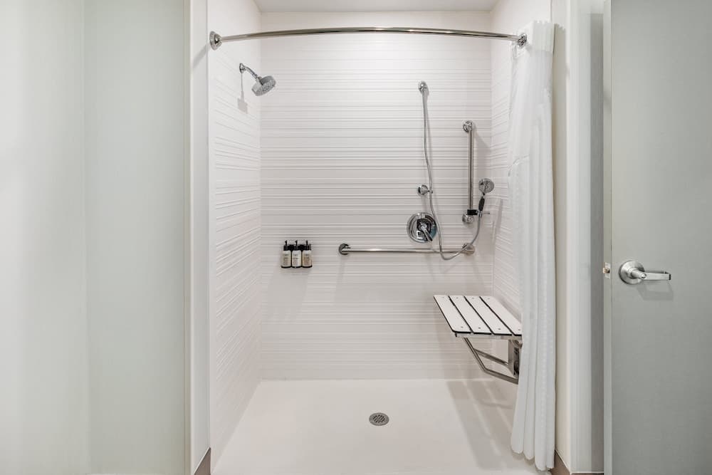 avid hotel Bentonville – Rogers by IHG