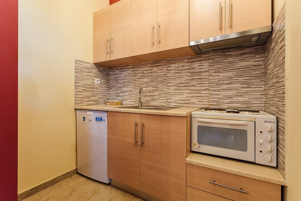 Stylish Seaside Home - Fully Equipped