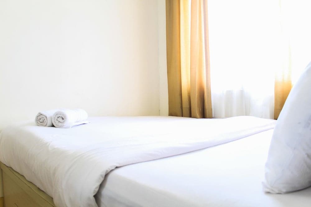 Modern 2BR Apartment Puri Park View for 4 Pax