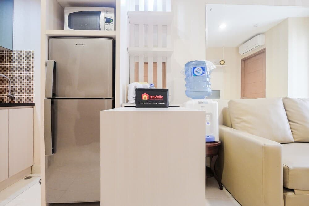 2BR Apartment at Cinere Bellevue with Access to Mall