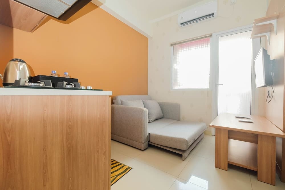 2BR Apartment Green Pramuka City near Shopping Mall