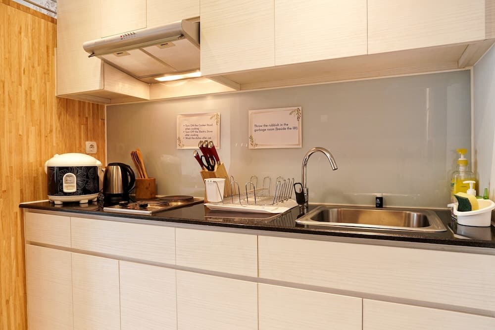 Stunning 2BR Loft Apartment at Maqna Residence