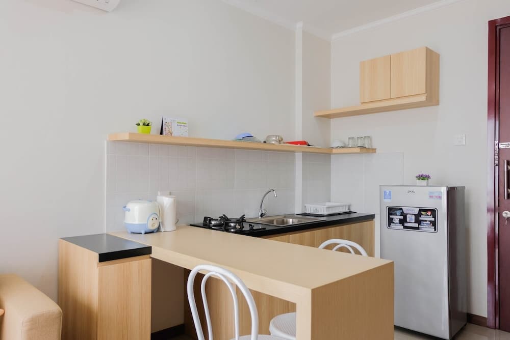 Cozy Stay 1BR at Asatti Apartment
