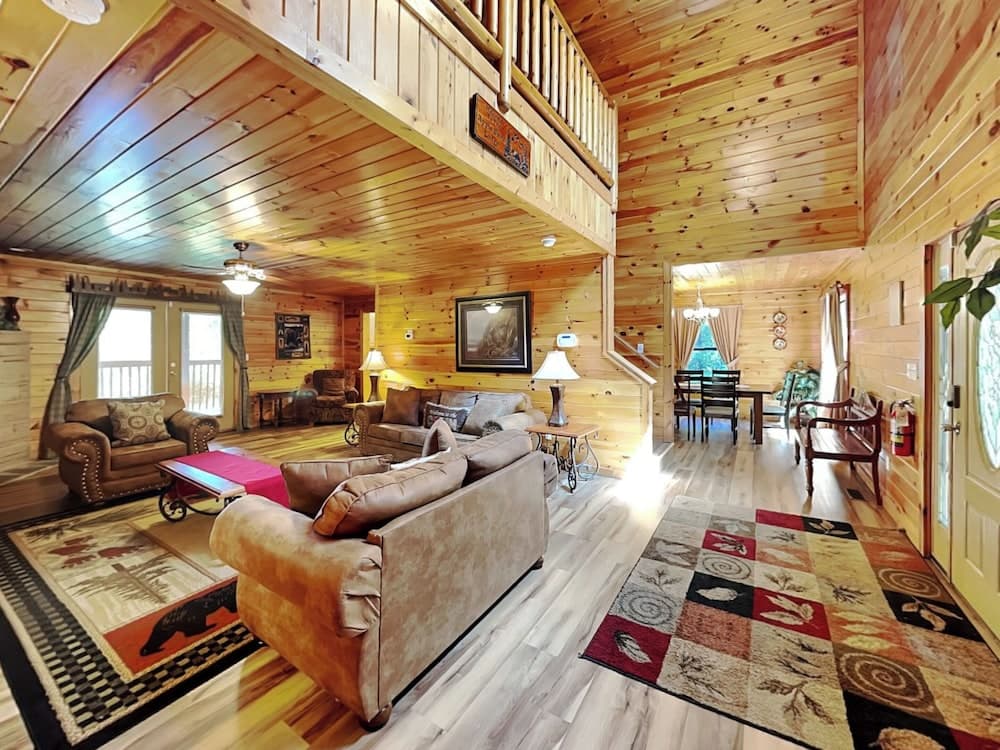 Apple Bear Lodge by Jackson Mountain Rentals