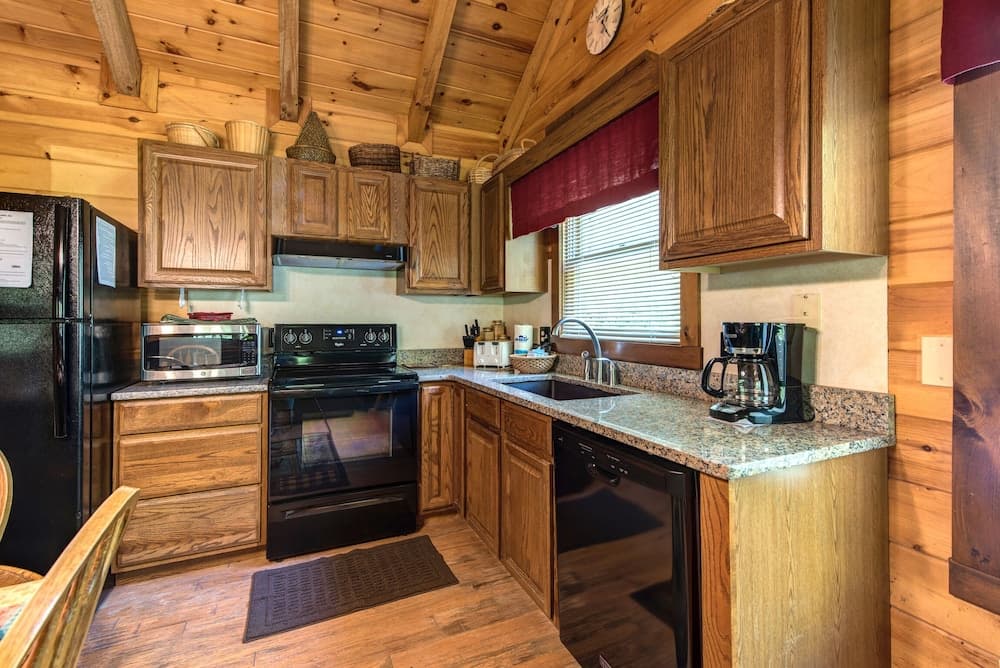 Fawn Cabin by Jackson Mountain Rentals