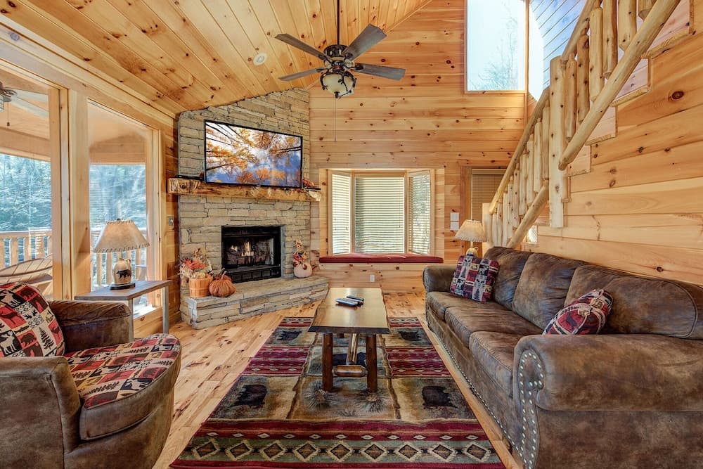 Rocky Top Lookout by Jackson Mountain Rentals