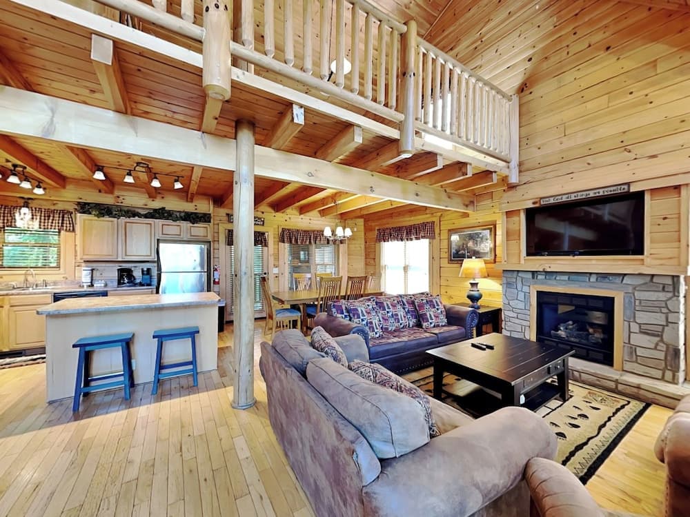 Peyton's Hideaway by Jackson Mountain Rentals