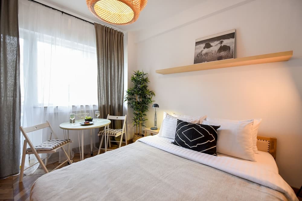 Homey - Strada Blanari 11