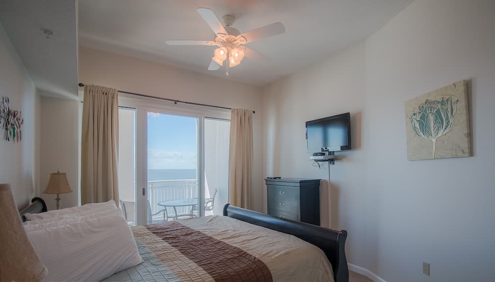 Legacy II 1404 Penthouse