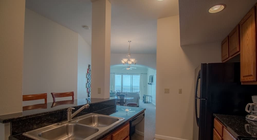 Legacy II 1404 Penthouse