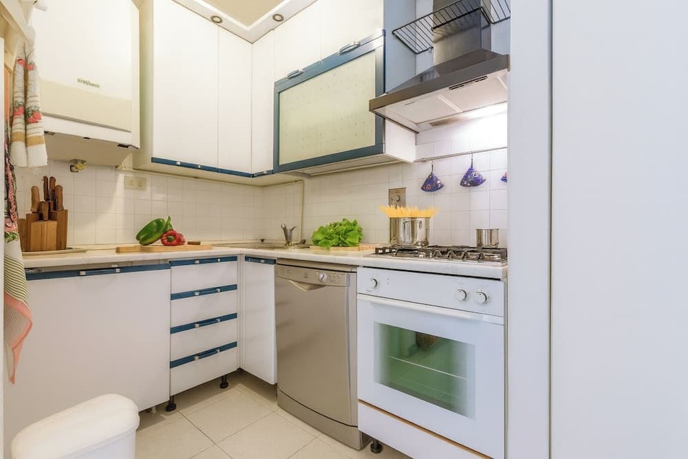 Mare 7 250m From Sea