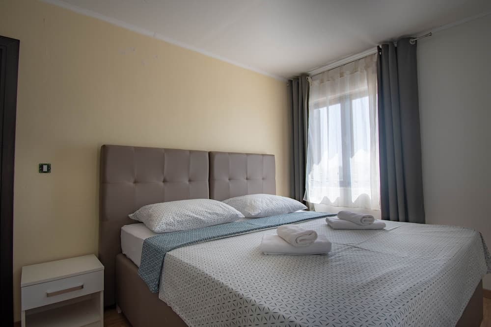 Family apartments in Šušnjići