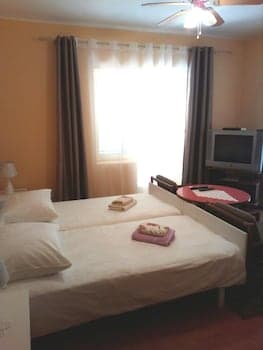 App Leo - Near the Centre