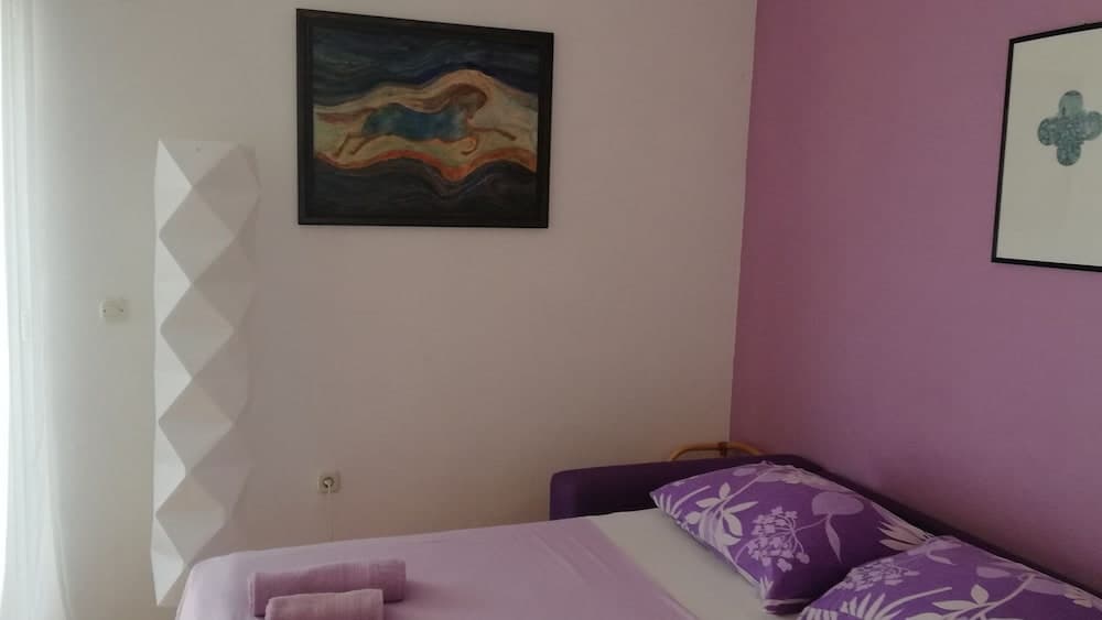 Room in Apartment - Villa Puljic