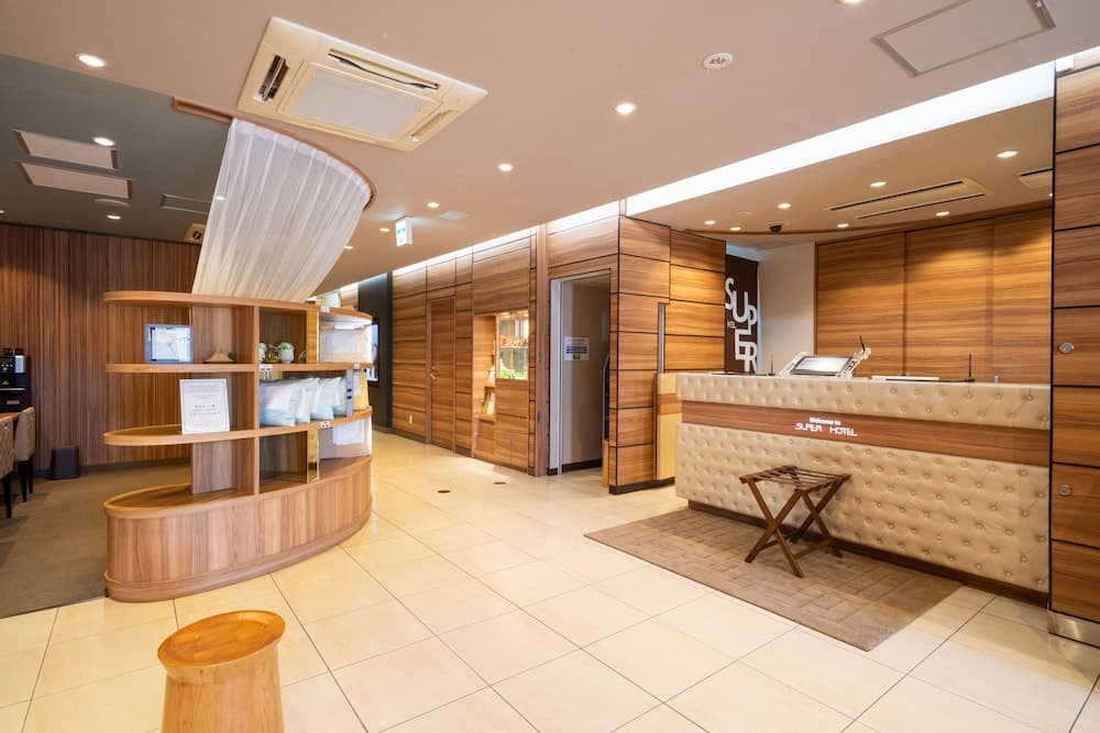 Super Hotel JR Fujiekimae Kinenkan