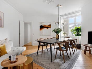 Sanders Stage - Chic 3-bdr Apt Near Nyhavn