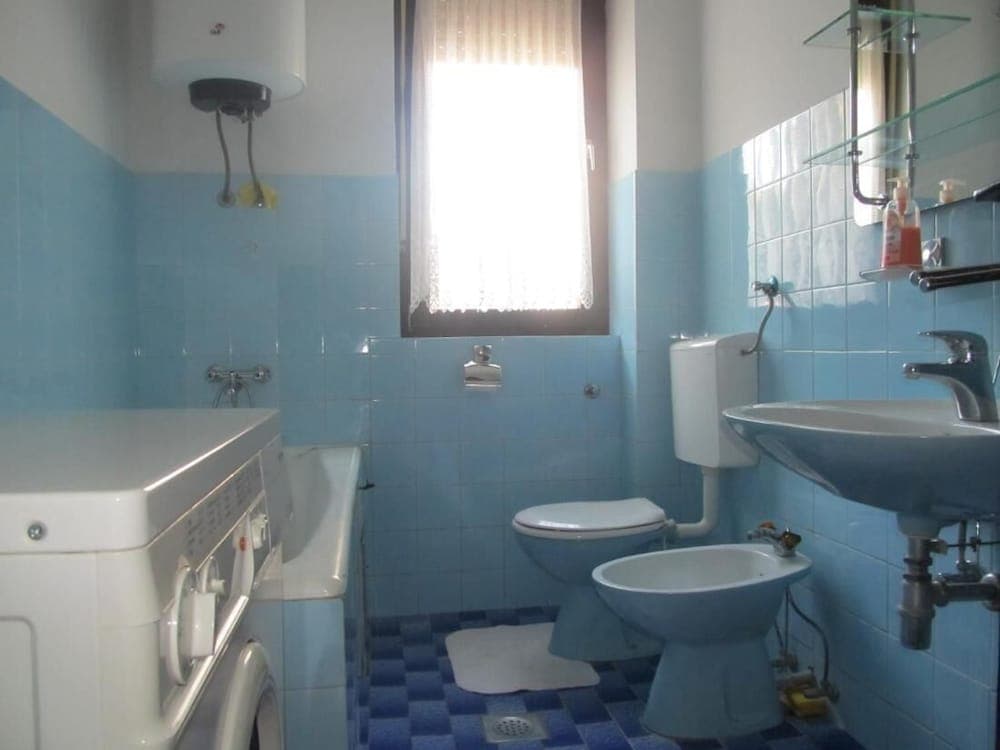 Apartment Razum - Three Bedroom Apartment