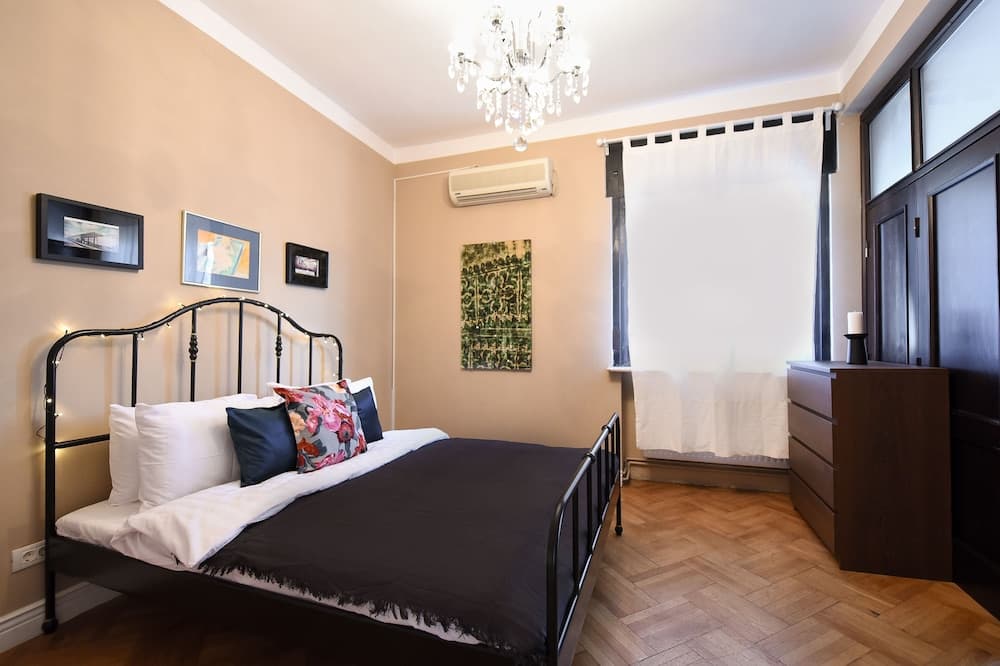 Homey - Strada Sfintii Apostoli 40