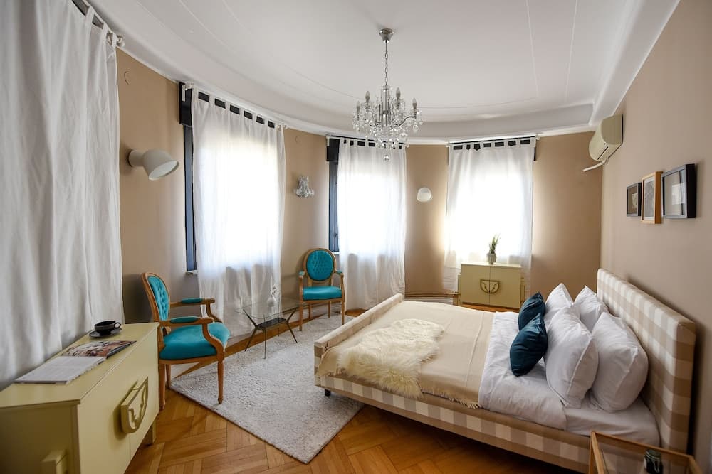 Homey - Strada Sfintii Apostoli 40