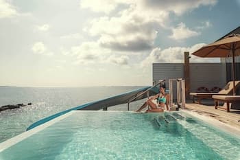 Siyam World Maldives - 24-Hour Premium All-inclusive with Free Transfer