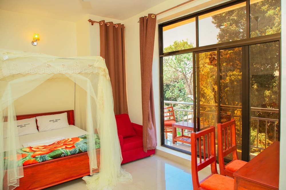 Kilimanjaro White House Hotel