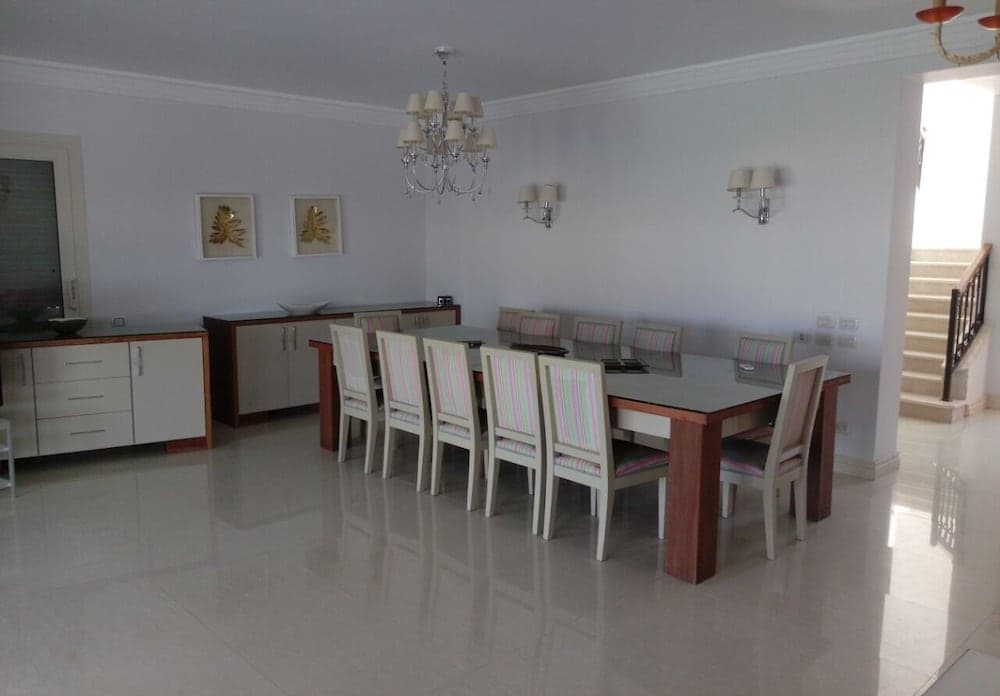 Villa Stand Alone Sea View Hacienda Bay