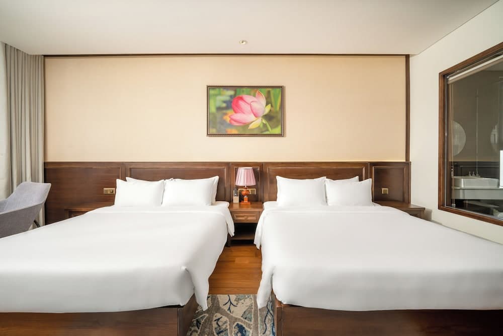 Golden Lotus Hotel Da Nang