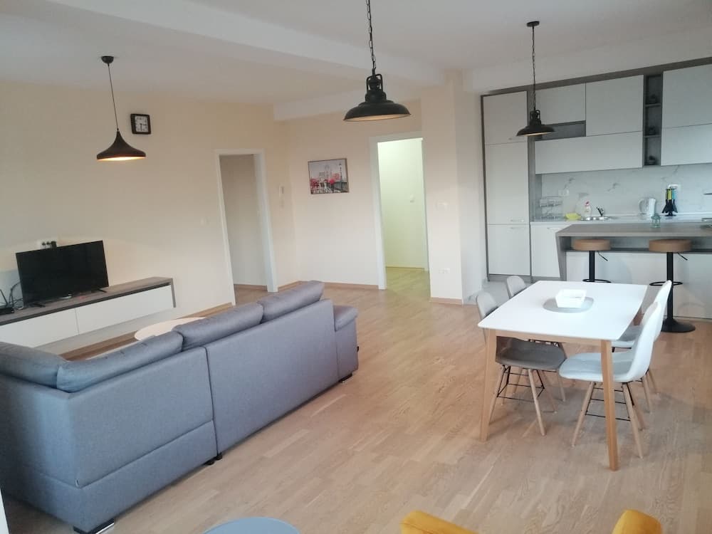 Superior Apartments Center Sea View