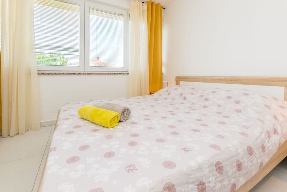 Spacious Apartment Janko