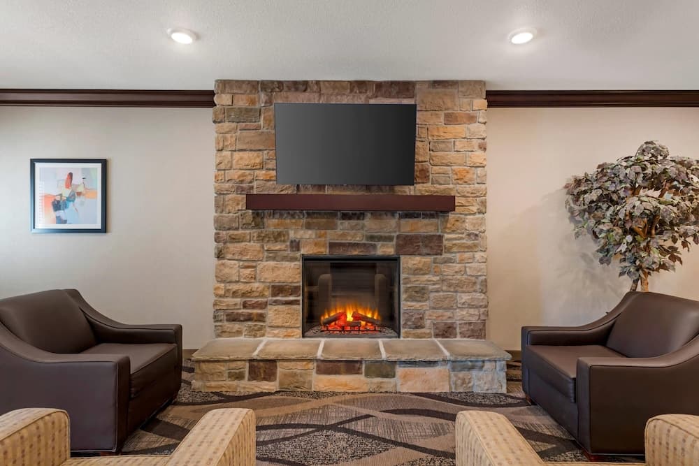 Comfort Inn & Suites Morgan - South Ogden