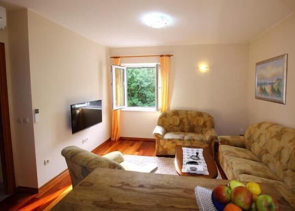 Apartments Villa Harmonia