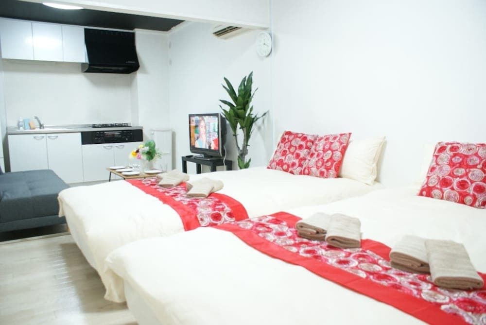 Shin-Osaka GRAND-H 202