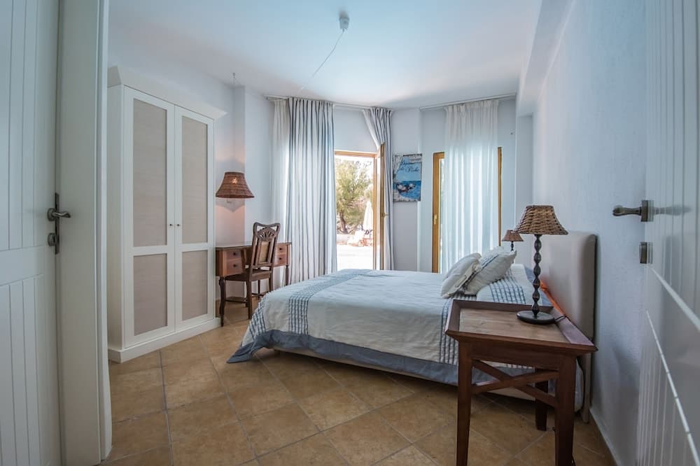 halu! Luxury Villa with Private Pool