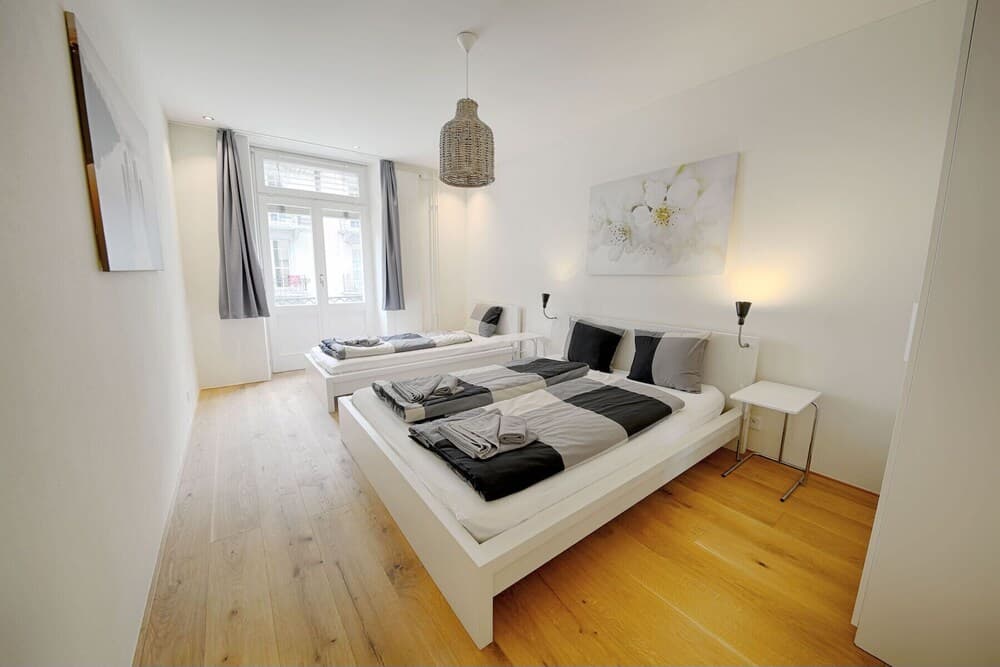 Hitrental City Apartments