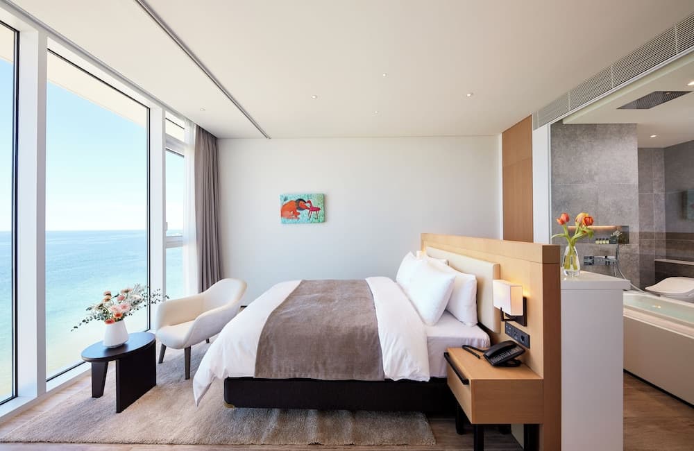 Renebleu by Sol Beach