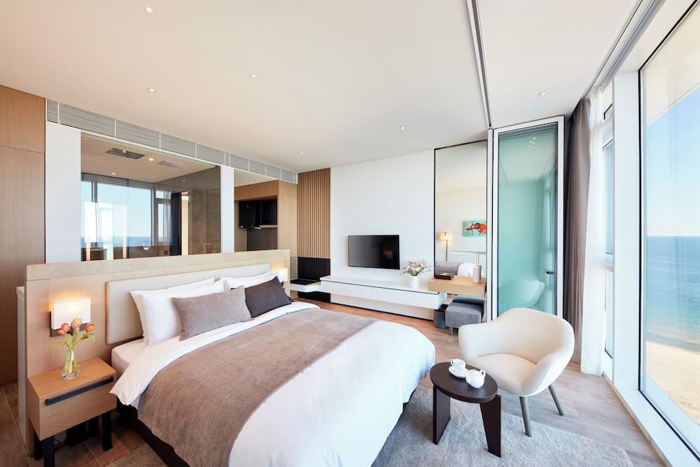 Renebleu by Sol Beach