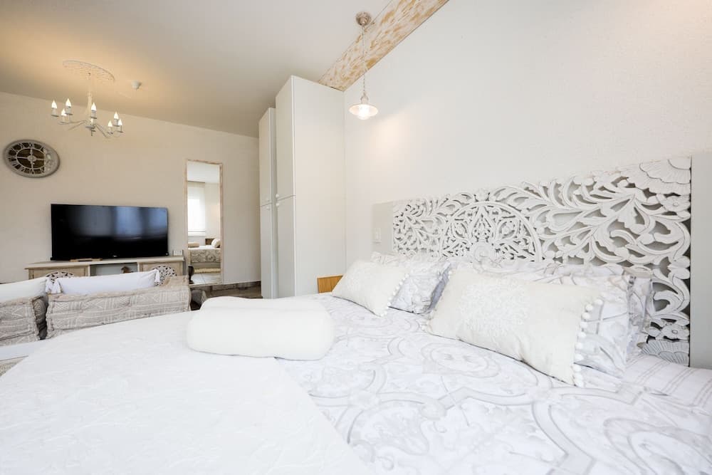 Ika Boutique Luxury Apartments