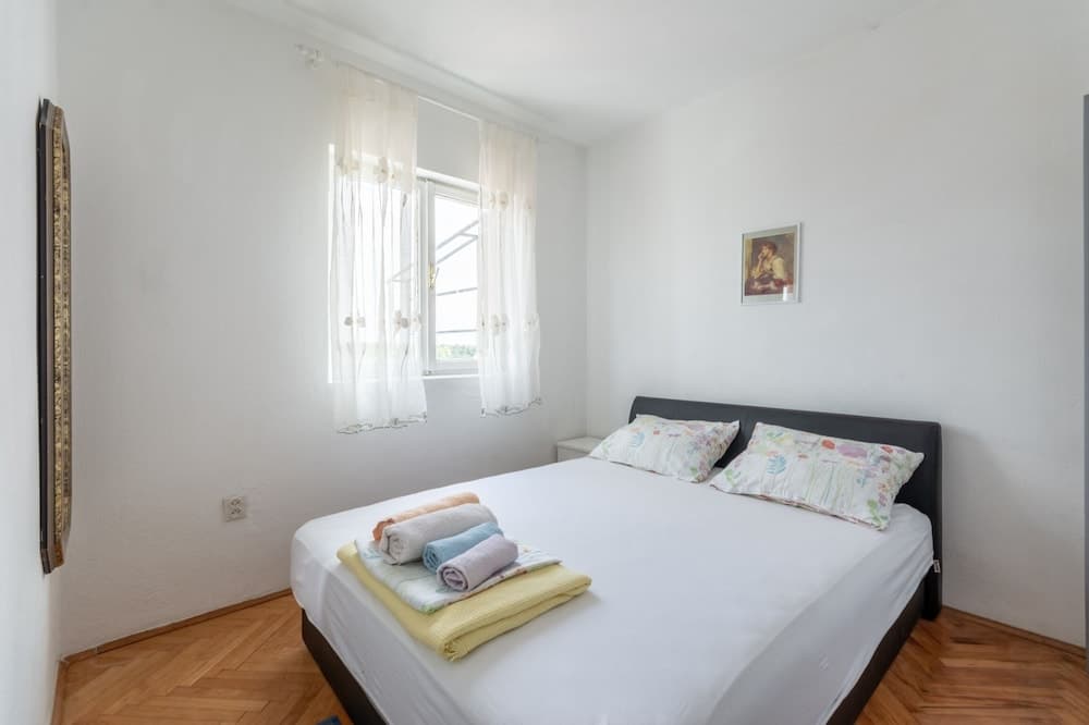 Apartments Paradise Bay