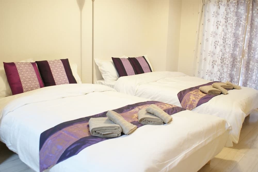 Shin-Osaka GRAND-H 402