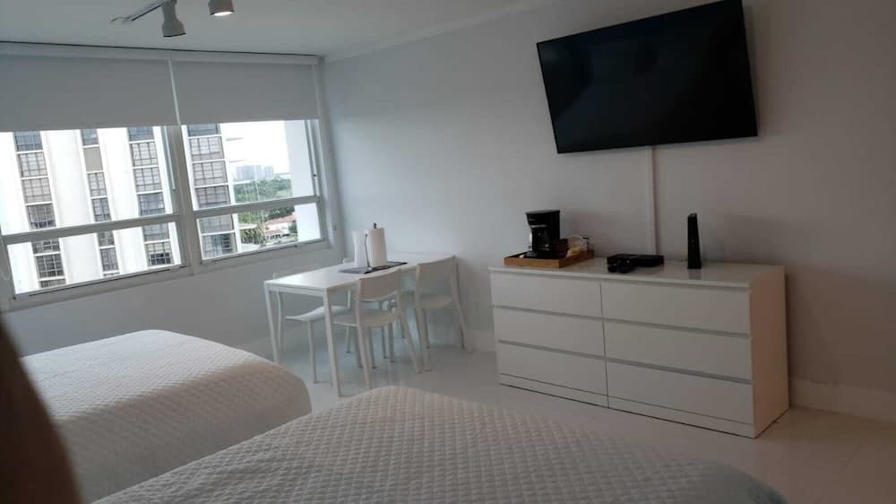 Castle Beach Club Apartments