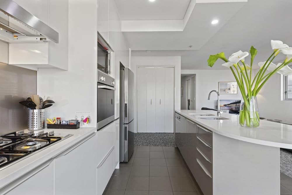 Astra Apartments Miller Street