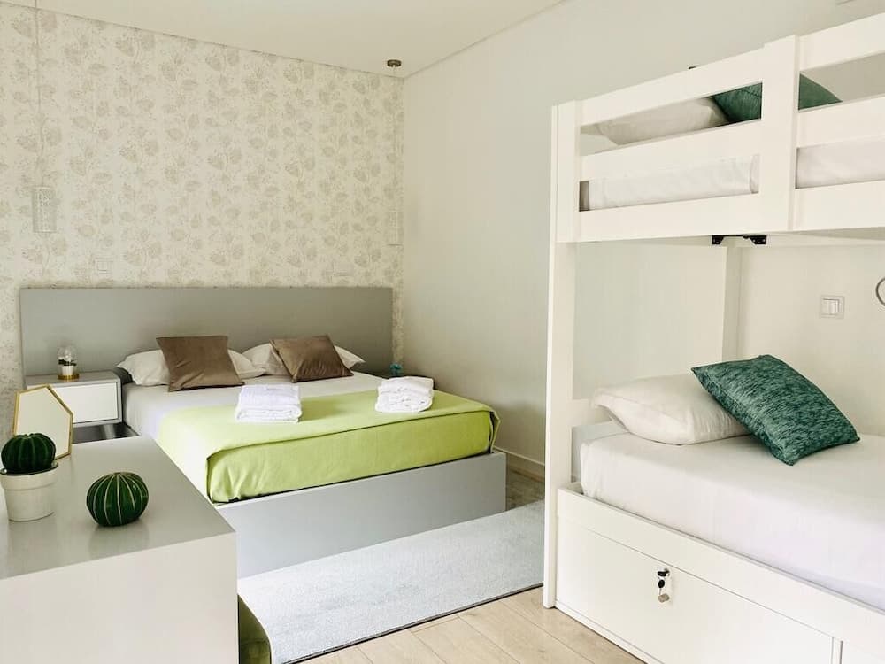 Family Hostel Costa Nova