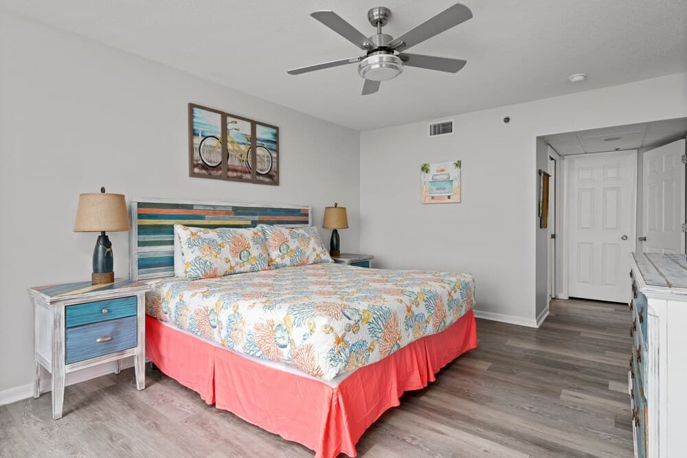 Long Beach by Book That Condo