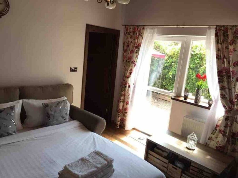 Peter House 24-7 - Self Check in