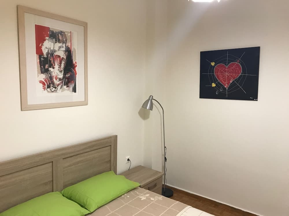 Art House In The Heart Of Athens