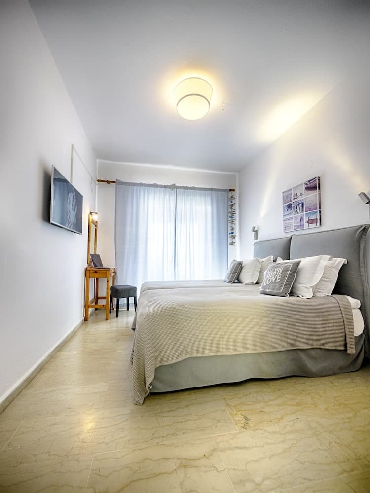 Vistonia Studio 5 Directly on the Beach With sea View