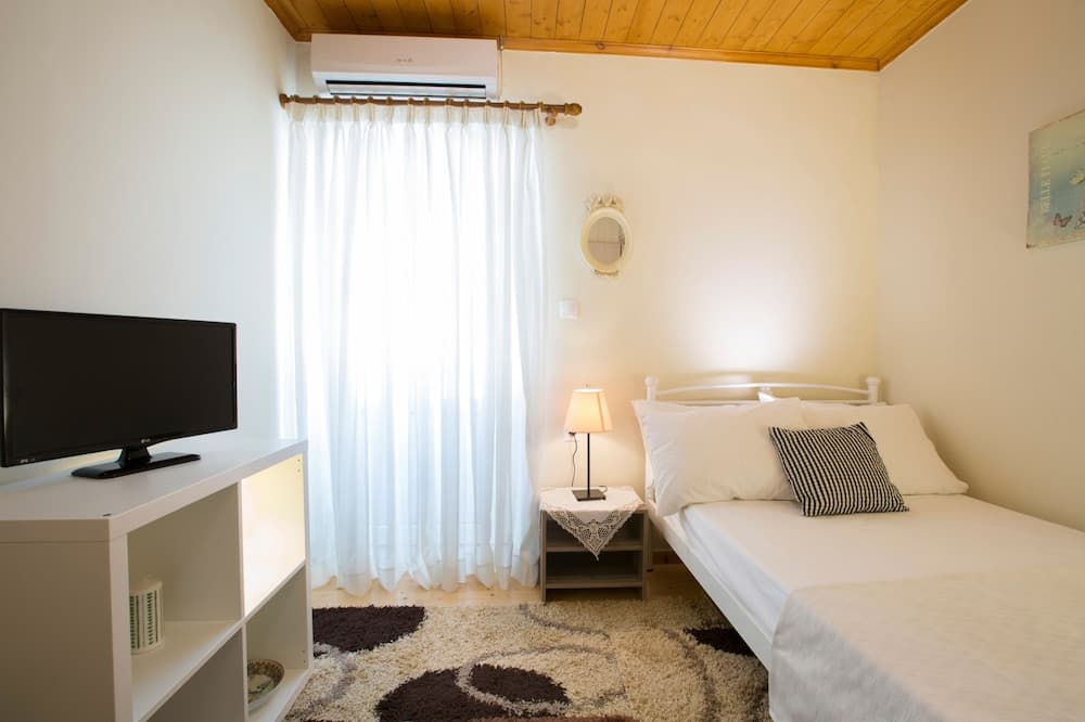 Lefkascottagehouse Villa