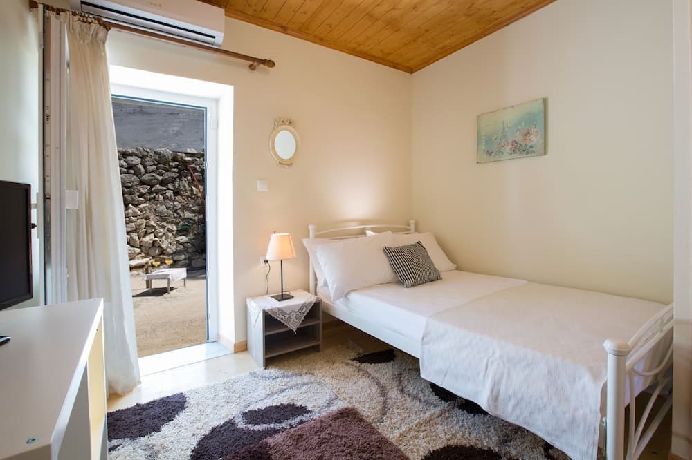 Lefkascottagehouse Villa