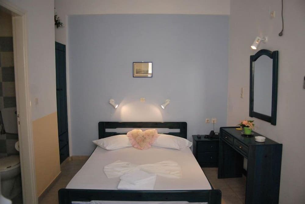 Aigaio Rooms and Studios